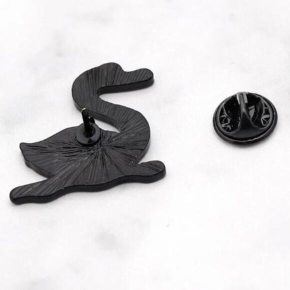 Swan on Water Pin Brooch - Picture 2 of 3